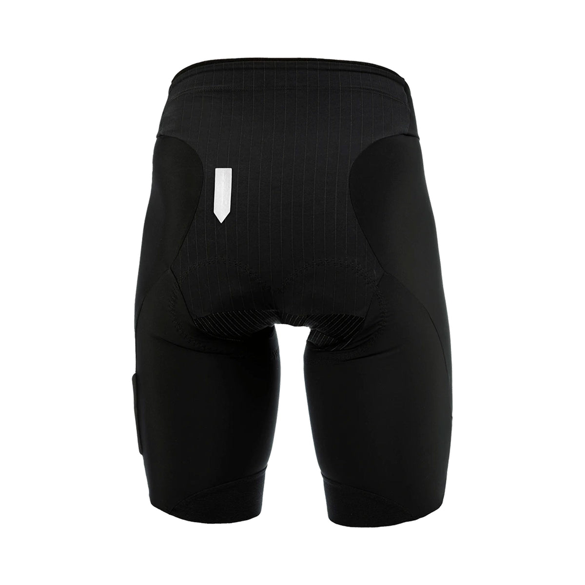 Q36.5 Gregarius Essential Half Shorts