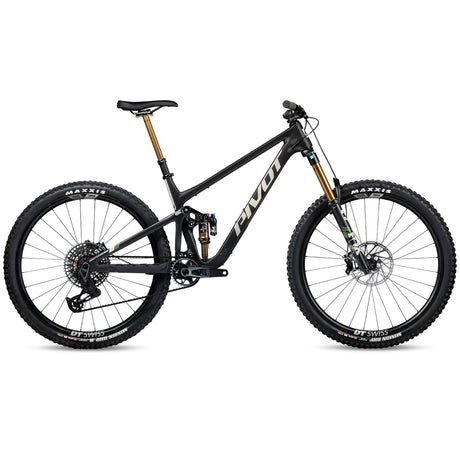 Bicicleta con transmisión Pivot Switchblade V6 Pro X0 Eagle y actualización de rueda de carbono