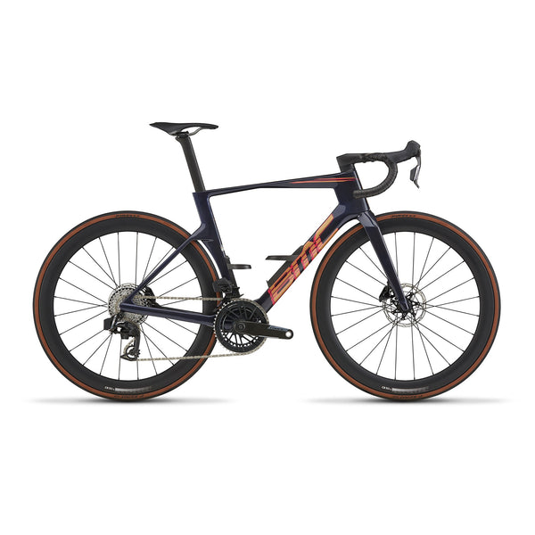 BMC-TEAMMACHINE-R-01-THREE-