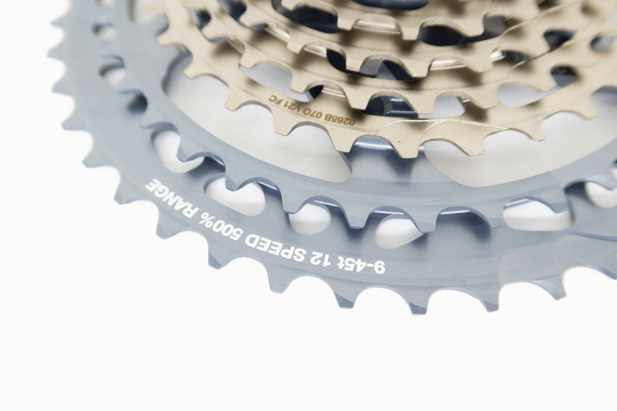 ethirteen Helix Race 12-Speed 9-45T Cassette