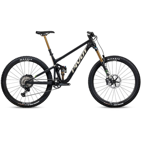 Pivot Switchblade V6 Pro XT/XTR Bike Stealth Mojave
