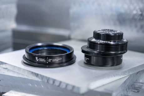 Wolf Tooth 2 Degree GeoShift Performance Angle Headset EC44/28.6 Upper, EC44/40 Lower