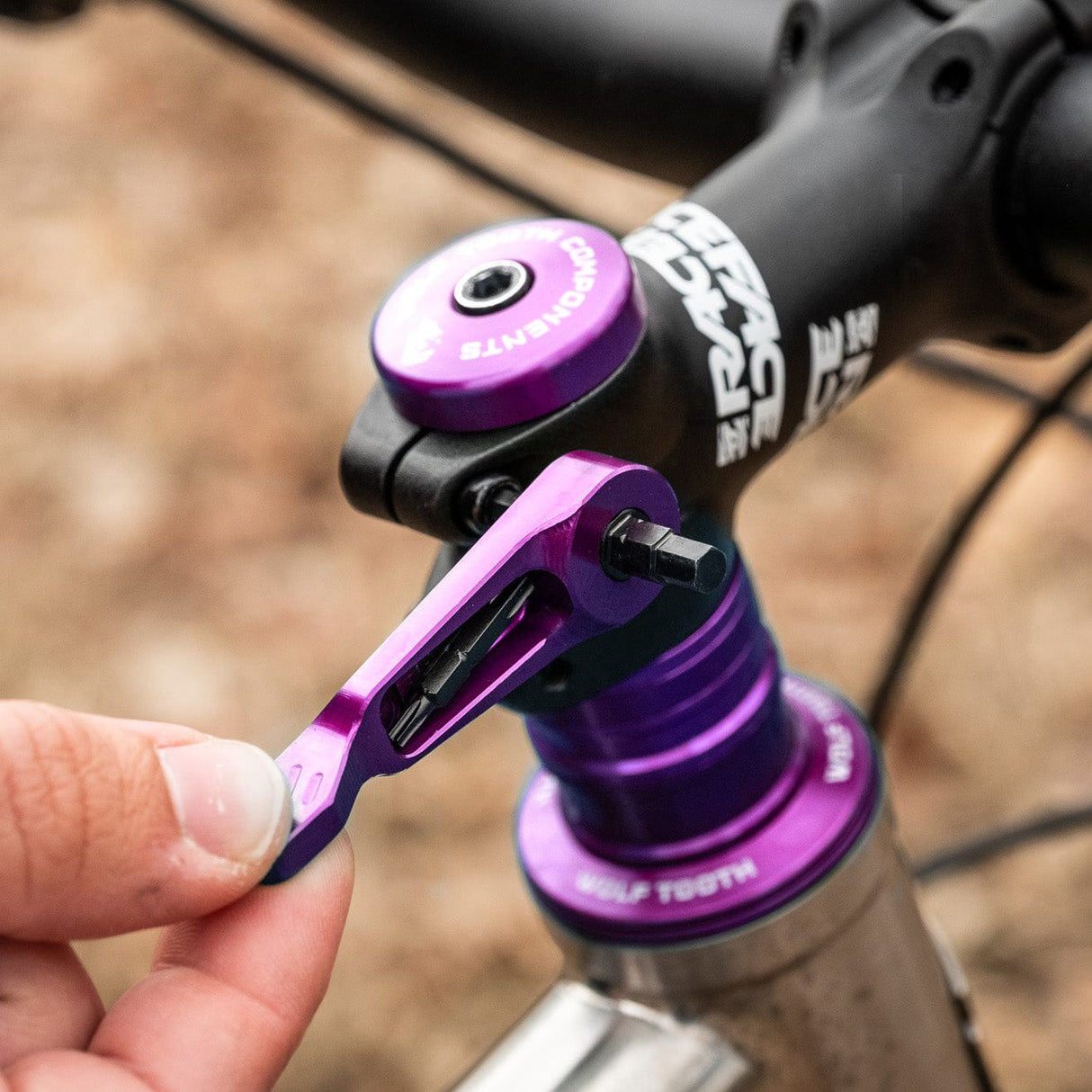 Wolf Tooth Axle Handle Multi - Tool Blue