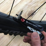 Wolf Tooth Pack Pliers - Master Link Combo Pliers Black