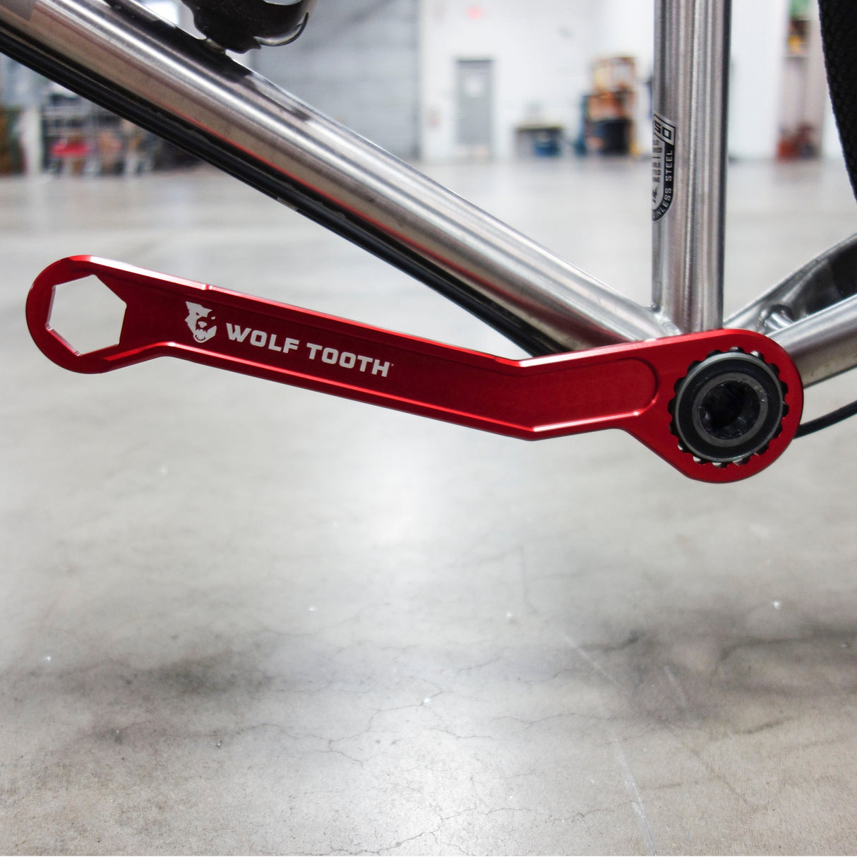 Wolf Tooth Pack Wrench - Ultralight 1 Inch Hex and Bottom Bracket Wrench Lock Ring Wrench
